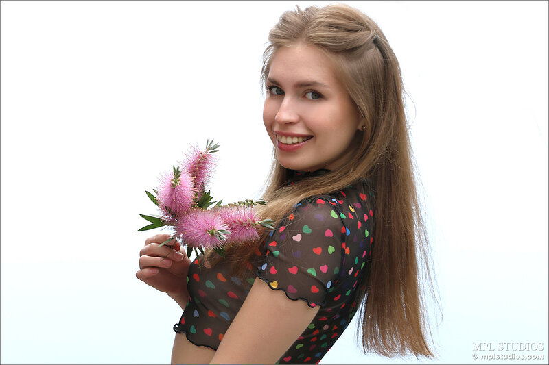 Александра, 23 года, 2 размер груди